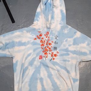 Blue and White Tye Dye Pullover